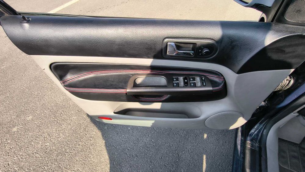 VOLKSWAGEN Bora 2004 — imagine 5