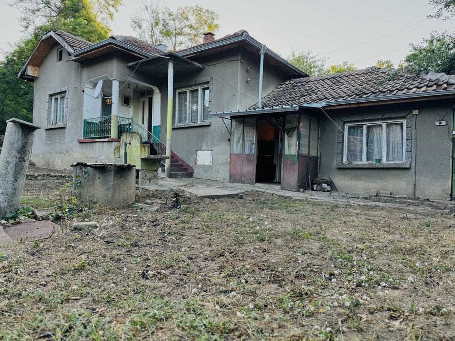 Продава се Къща в Плевен, Сторгозия - 84 кв.м за 571 €/кв.м - Снимка #2