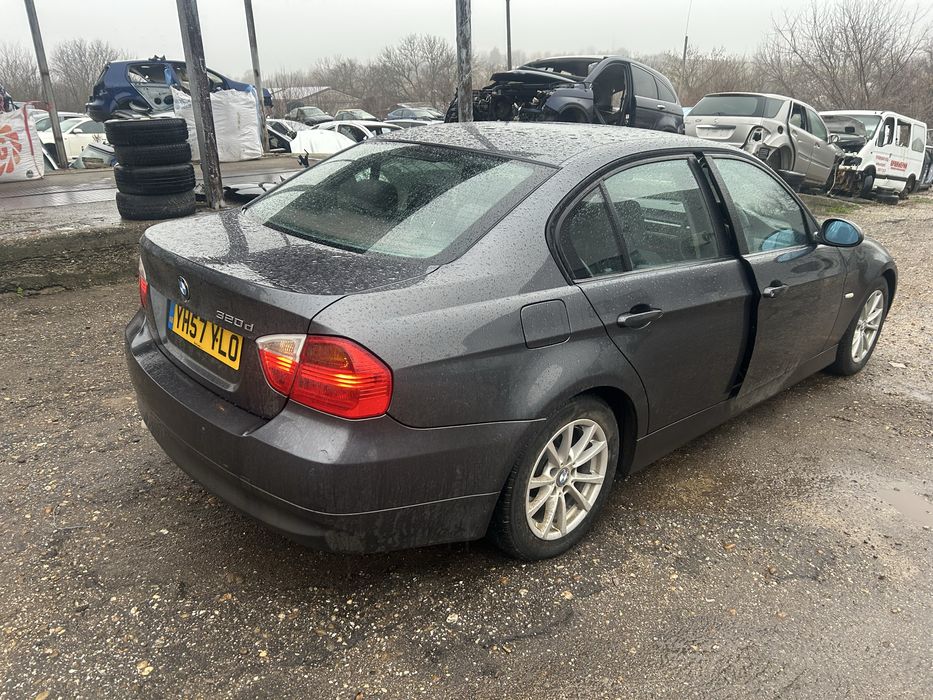 BMW E90 320d 163кс. Автоматик 2007г. - НА ЧАСТИ