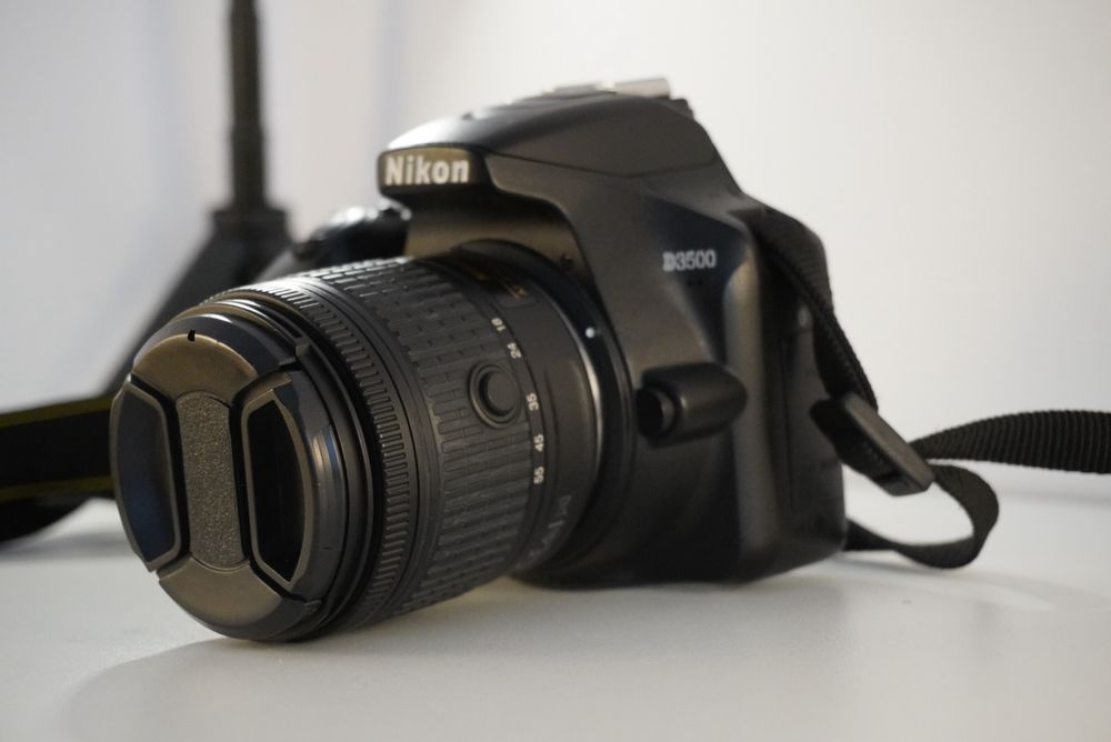 Nikon D3500 + 18-55mm AF-P