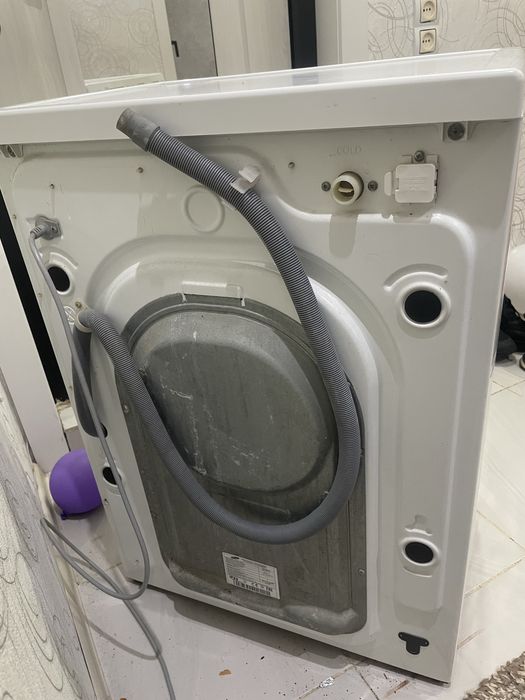 Продам стиральную машинку