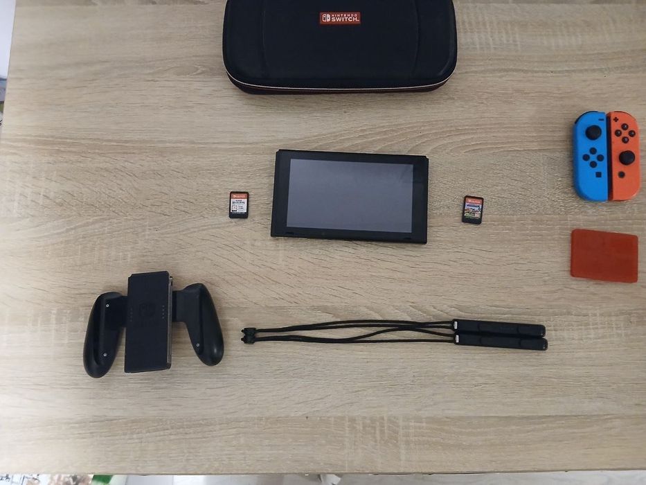 Nintendo Switch – много добро състояние + игри