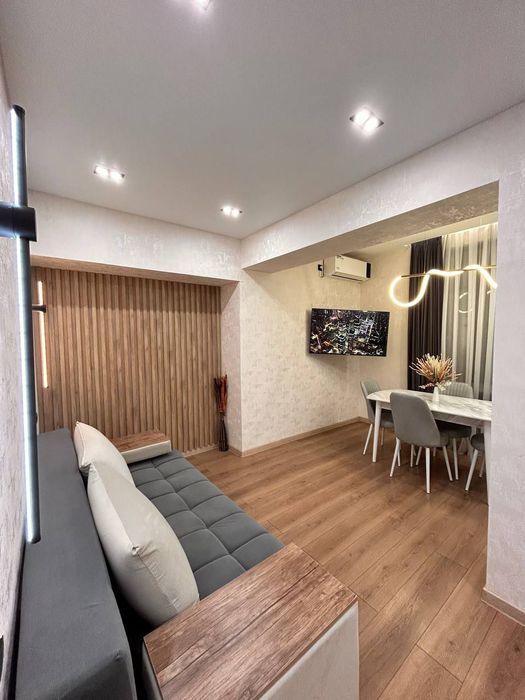 Квартира на Ц6-на Небе 1*2/2/4 общ пл 45м Евро с обстановкой