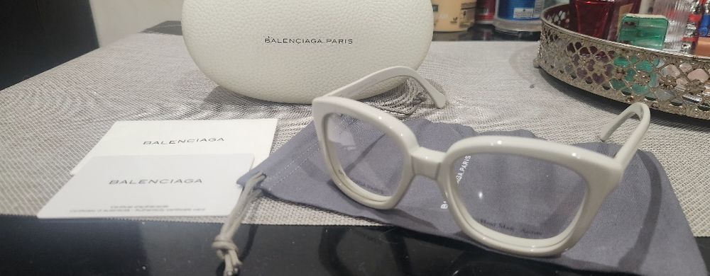 Ochelari balenciaga