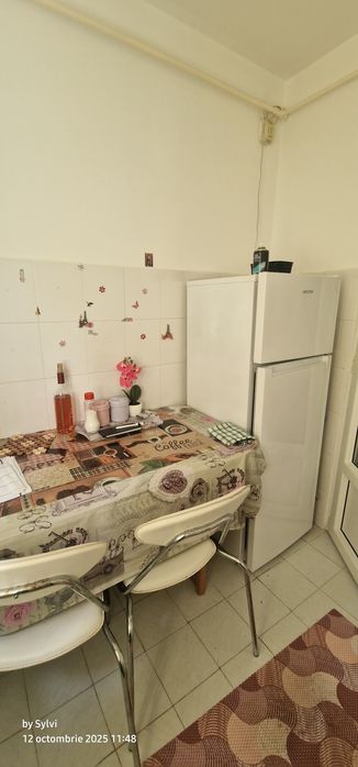 Inchiriez garsoniera