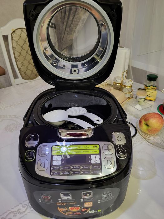 Продам новую мультиварку