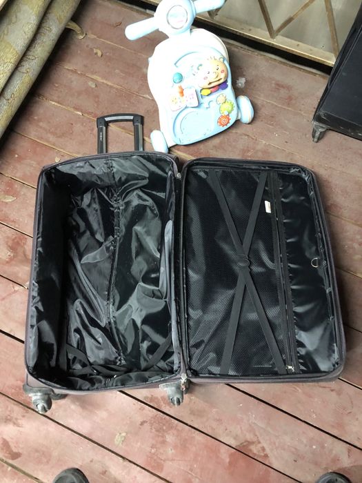 Чемодан на колесах