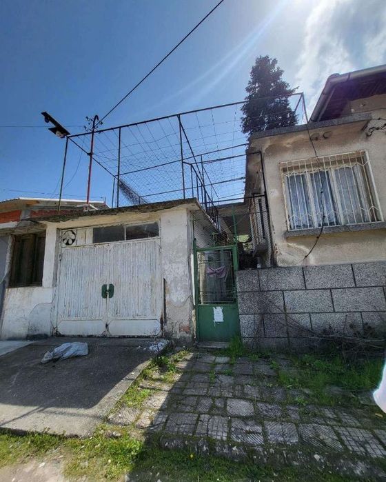 Продавам къща в с. Бяга, обл. Пазарджик
