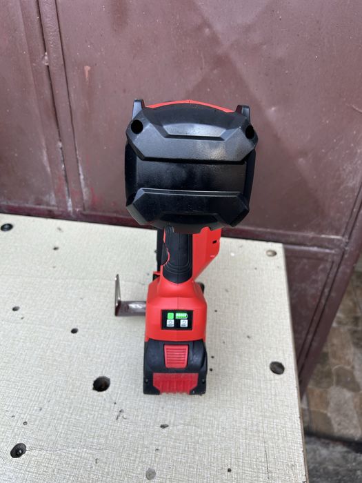 Pistol implantat cuie in beton-fier Fischer FXC85