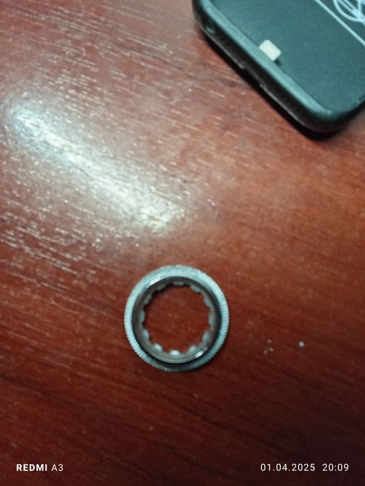 Set de pinioane pentru semicursiera (bicicletă cu schimbător)