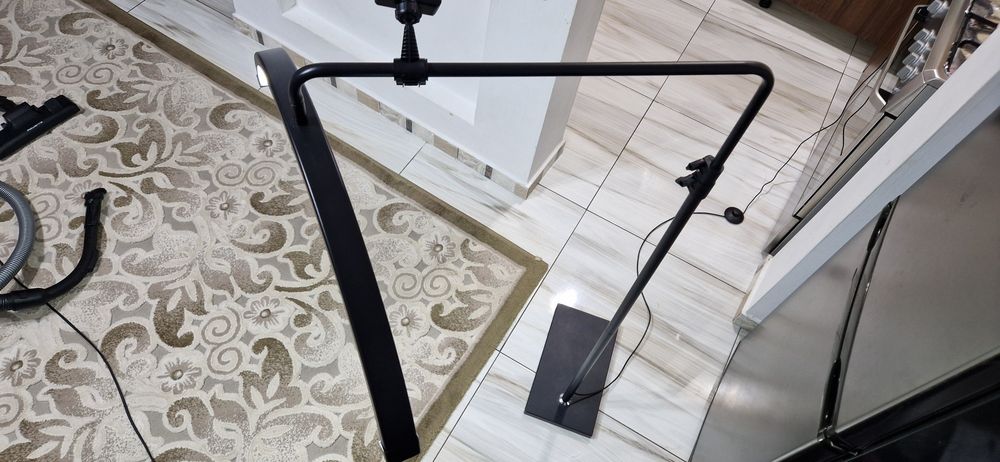 Lampa led unghi gene