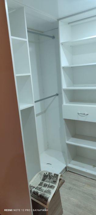 Шкаф гардеробный
