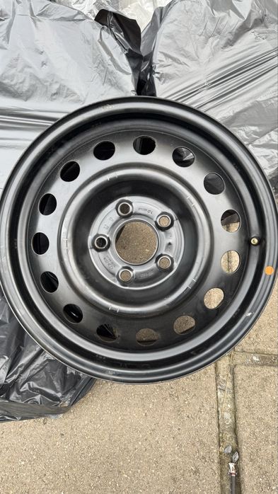 Джанти 16 цола железни - Hyundai i 30