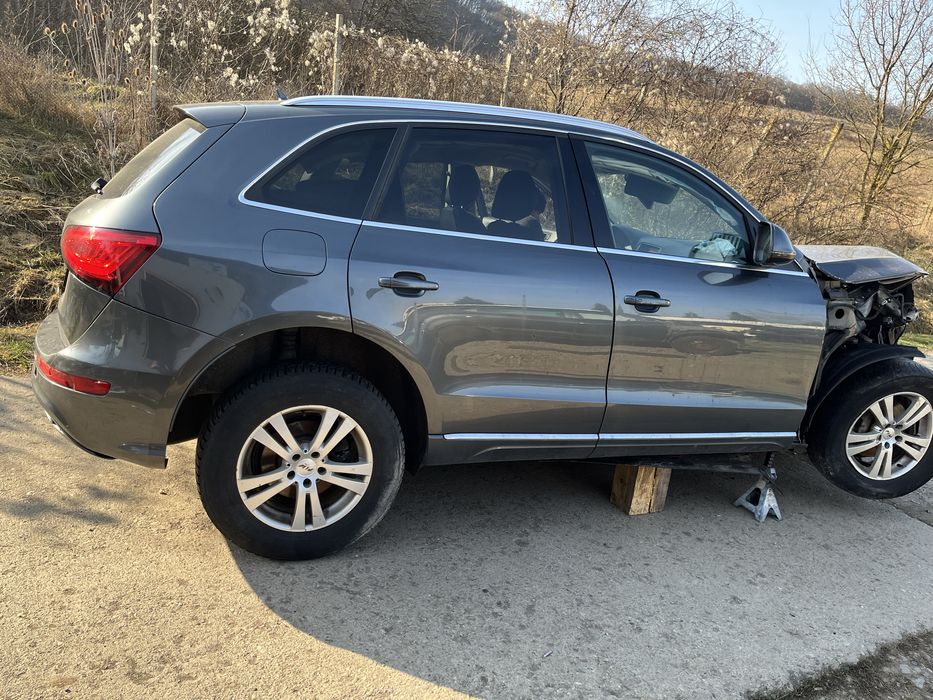 Piese dezmembrari Audi Q5 motor 2.0 tdi CNHA,CGLC, 2.0 tfsi CDNC