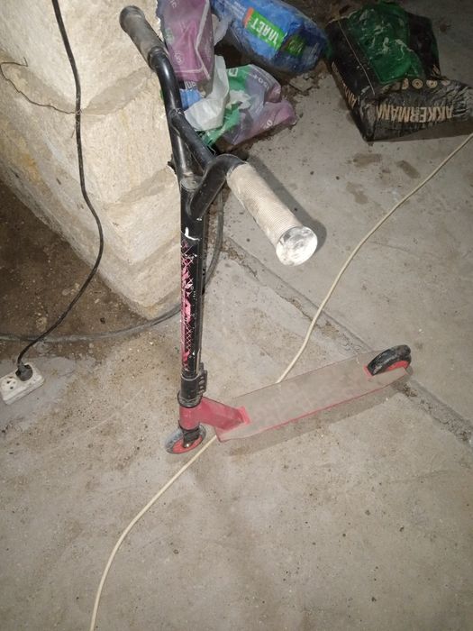 Самокат для              . .