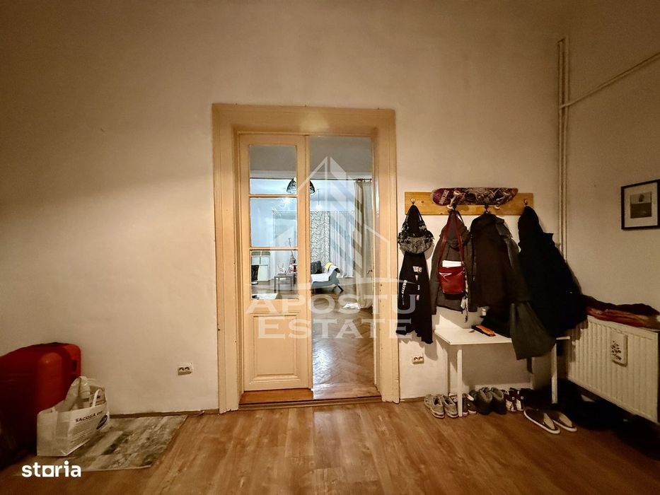 Apartament o camera de 71mp de vanzare zona Badea Cartan Timisoara