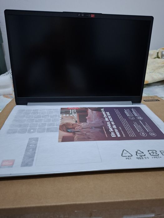 Laptop Levono Nou In Cutie 8gb