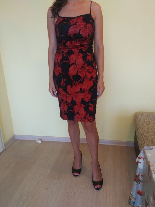 Прекрасна официална рокля Kensol в отлично състояние