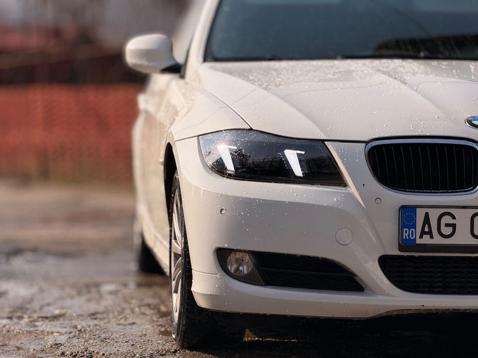 Bmw e91 318D 2009