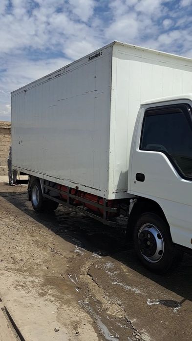 Юк ташиш исузу .