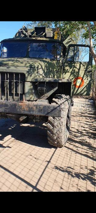 URAL 375 6x6 6300 benzina , 5700 KM Epoca ZIL