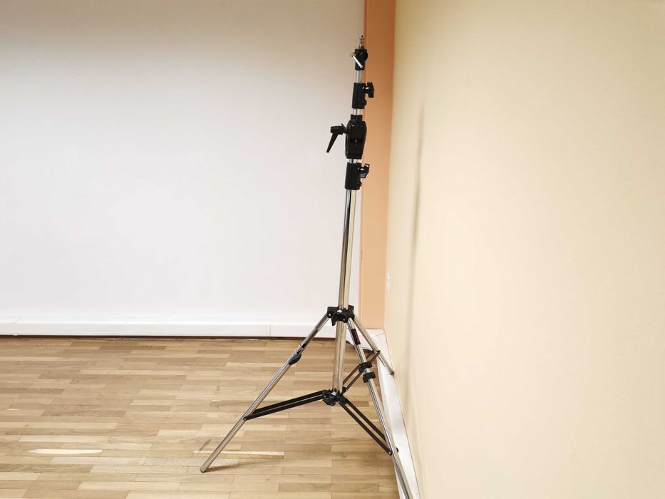 Multiblitz / Manfrotto 420 CSU Combi Boom Stand статив с напречно рамо (жираф)