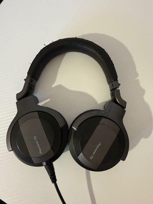 Слушалки Pioneer DJ HDJ-CUE1