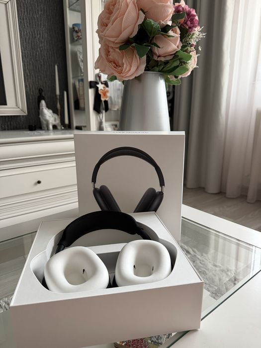 Apple AirPods Max 2024 USB-C – Midnight – stare impecabilă