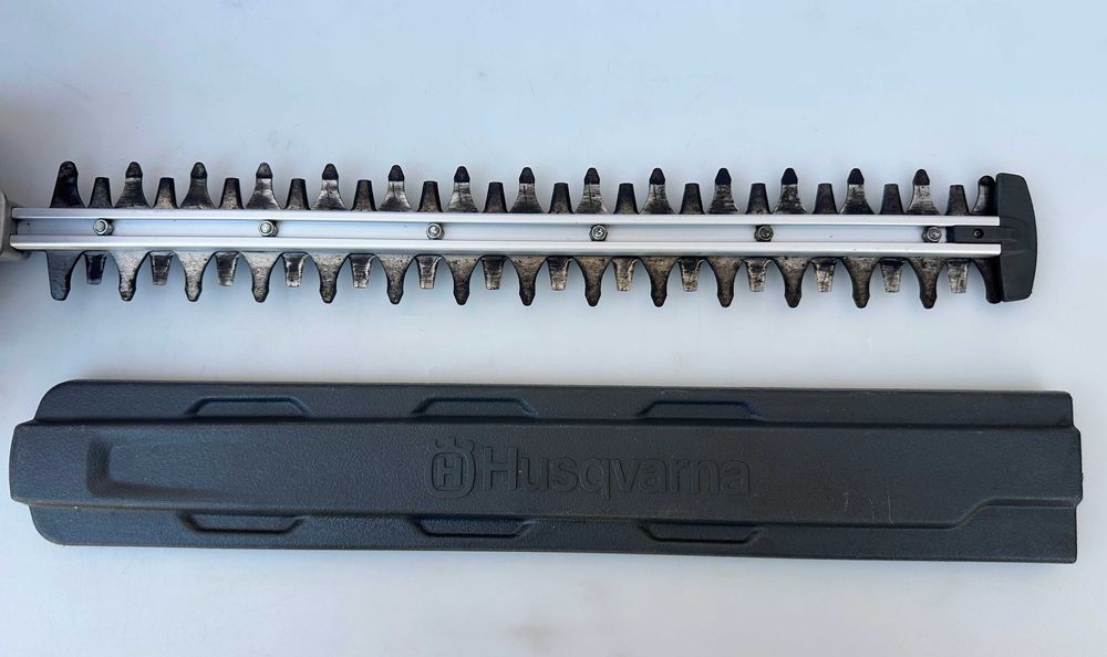 Husqvarna 115iHD45 - Мощен акумулаторен храсторез 36V