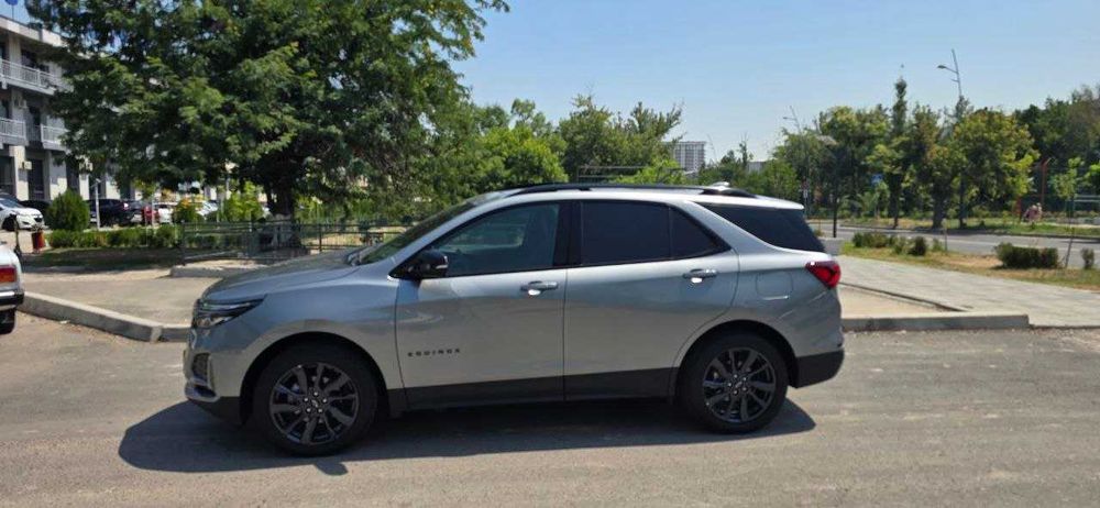 Продается автомобиль  Chevrolet Equinox 2023 г