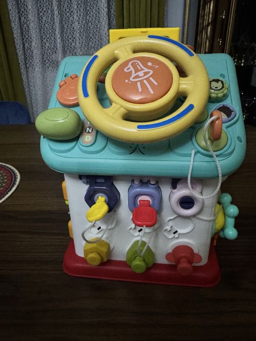 Бизи Дом развивающая игрушка