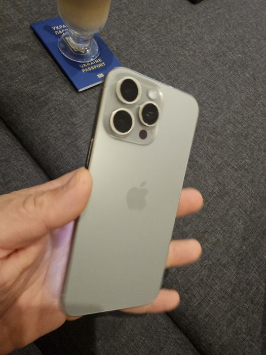 iPhone 15 Pro Max 512GB • Gold