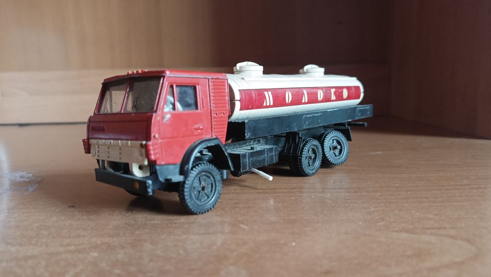 Коллекционные модели КамАЗ 1:43 Элекон (СССР/Россия)