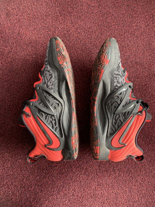 Adidasi Nike x Kevin Durant