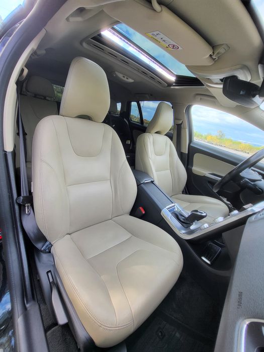 Volvo V60 2.0 Diesel *Cutie Automată *5 Cilindri *2015