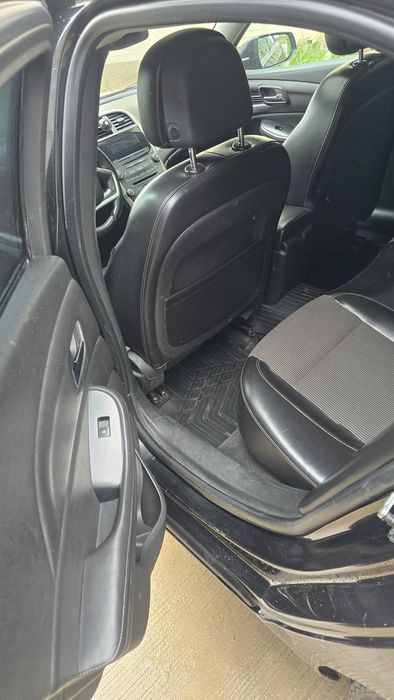 Chevrolet Malibu 1 sotiladi