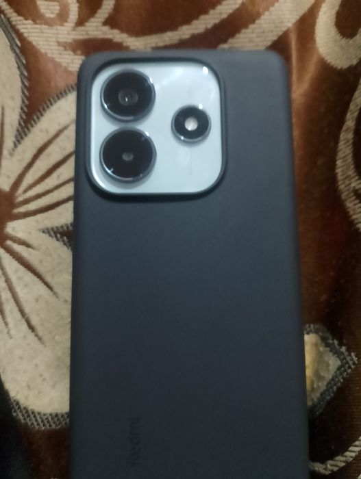 Redmi Note 14 с гарантия 1 год