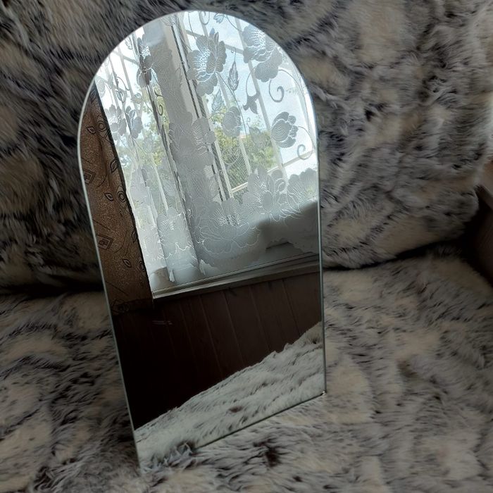 Зеркало настольное