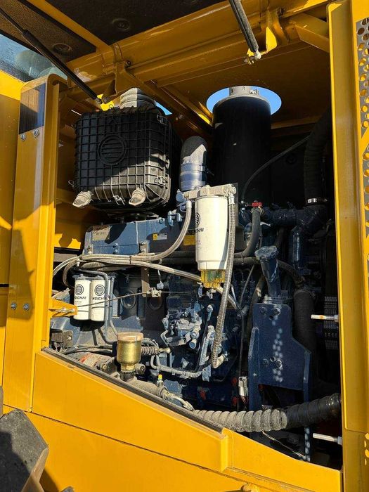 Lovol 3 kubalik ekonom Apparat Weichai motor 225 ot kuchi Joystiklik