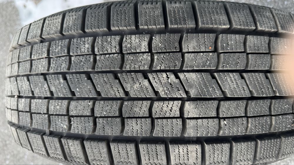 Продам шины R17 215, 55 NANKANG