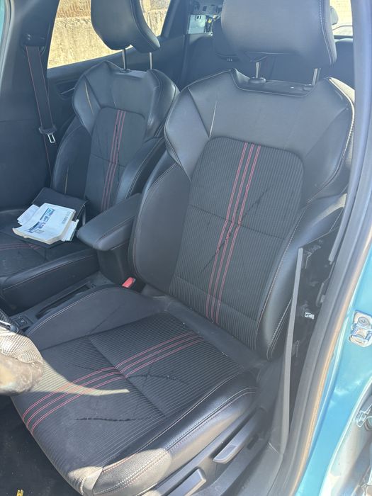 подлакътник за renault clio 5//рено клио 5