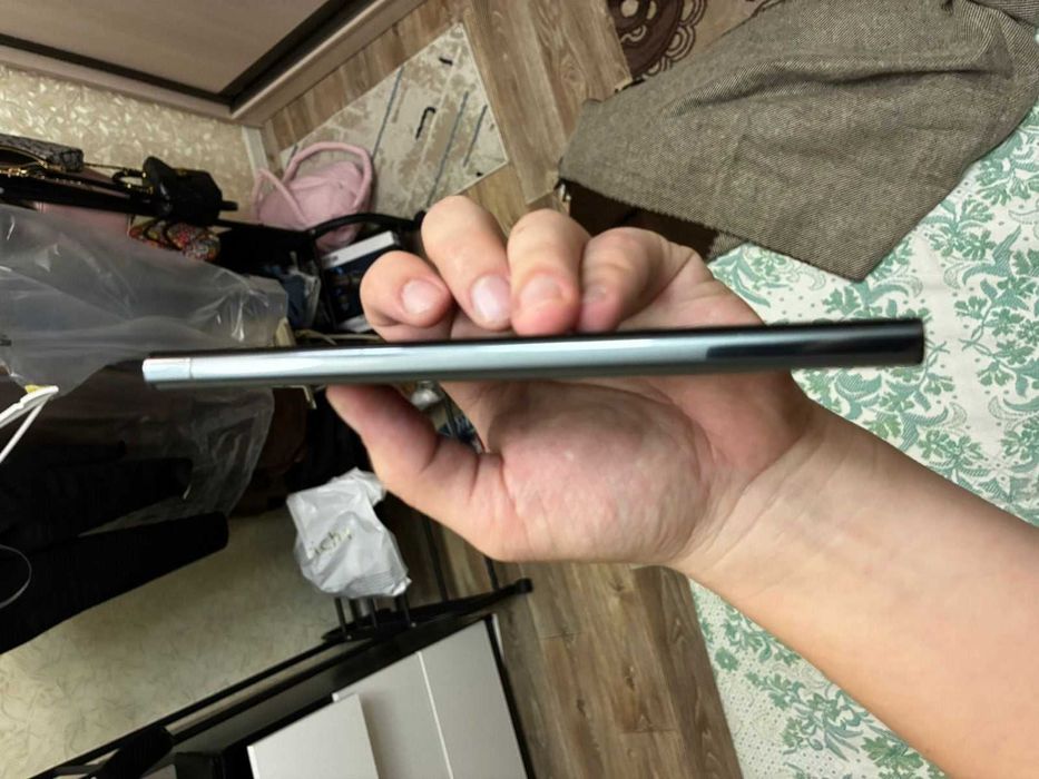 Продам Samsung Galaxy s23 ULTRA 256