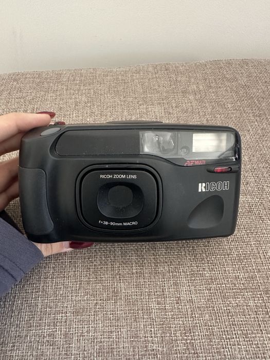 Пленочная камера Ricoh