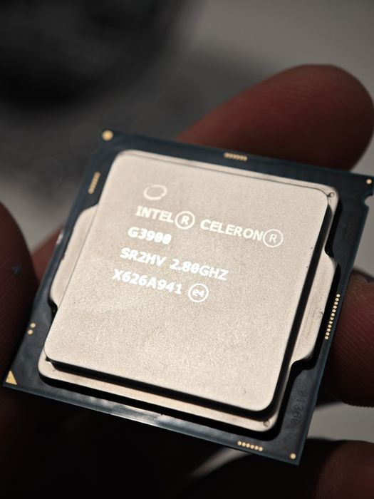 Процесор Intel Celeron G3900