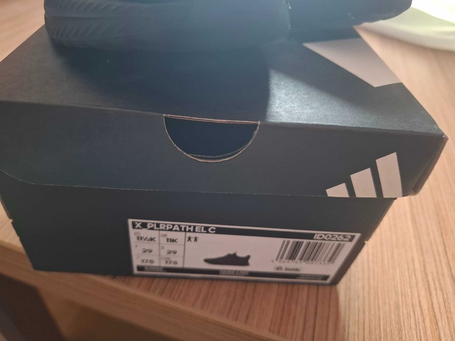 Pantofi sport Adidas