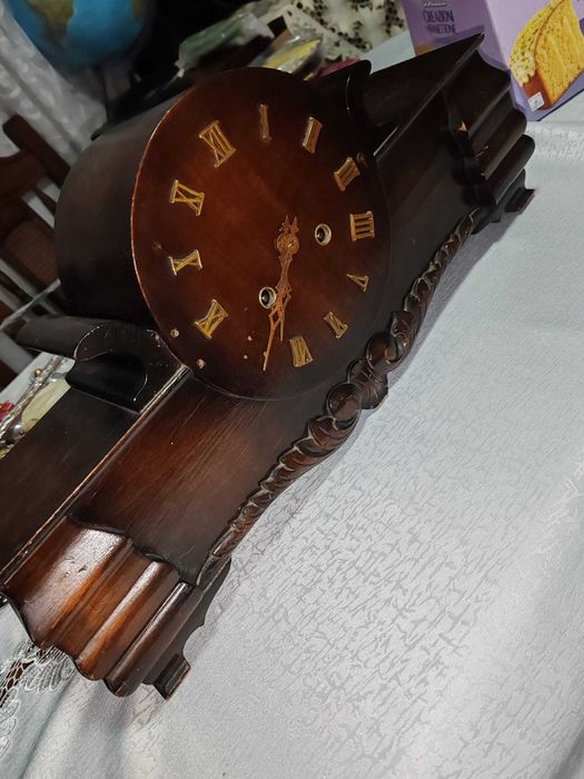 Ceas vintage de șemineu