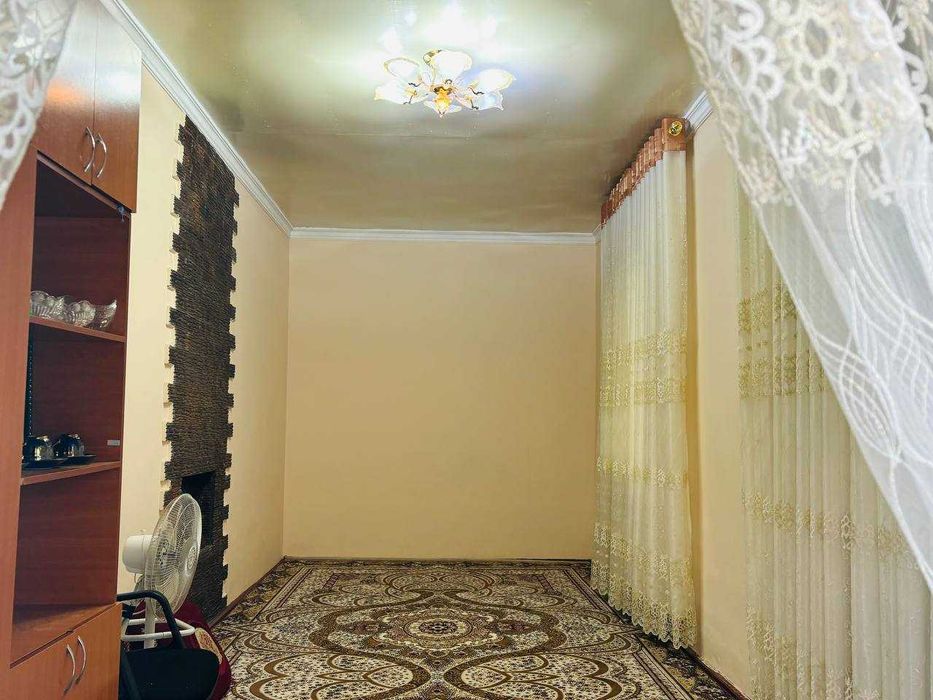 Коттедж - 6 Комнат, Все Удобства Для Жилья, Канализация Существует.