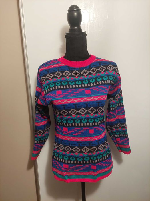 Pulover aztec deosebit curcubeu