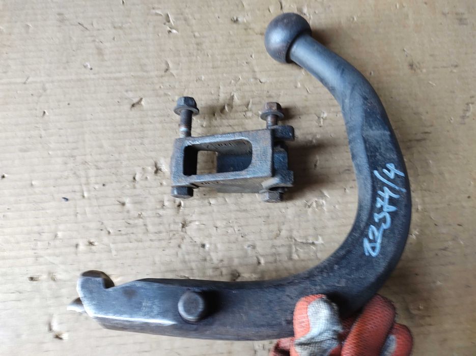 Автоматичен Сваляем Теглич Глава Топка Теглич за TOYOTA+Монтаж Конзола