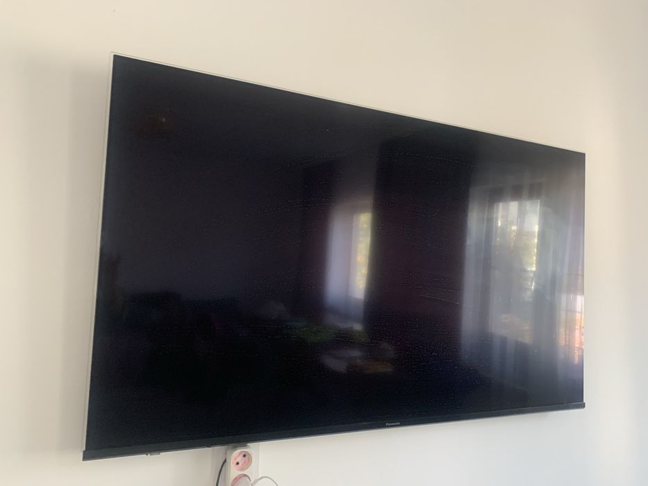 Поодам смарт телевизор Panasonic